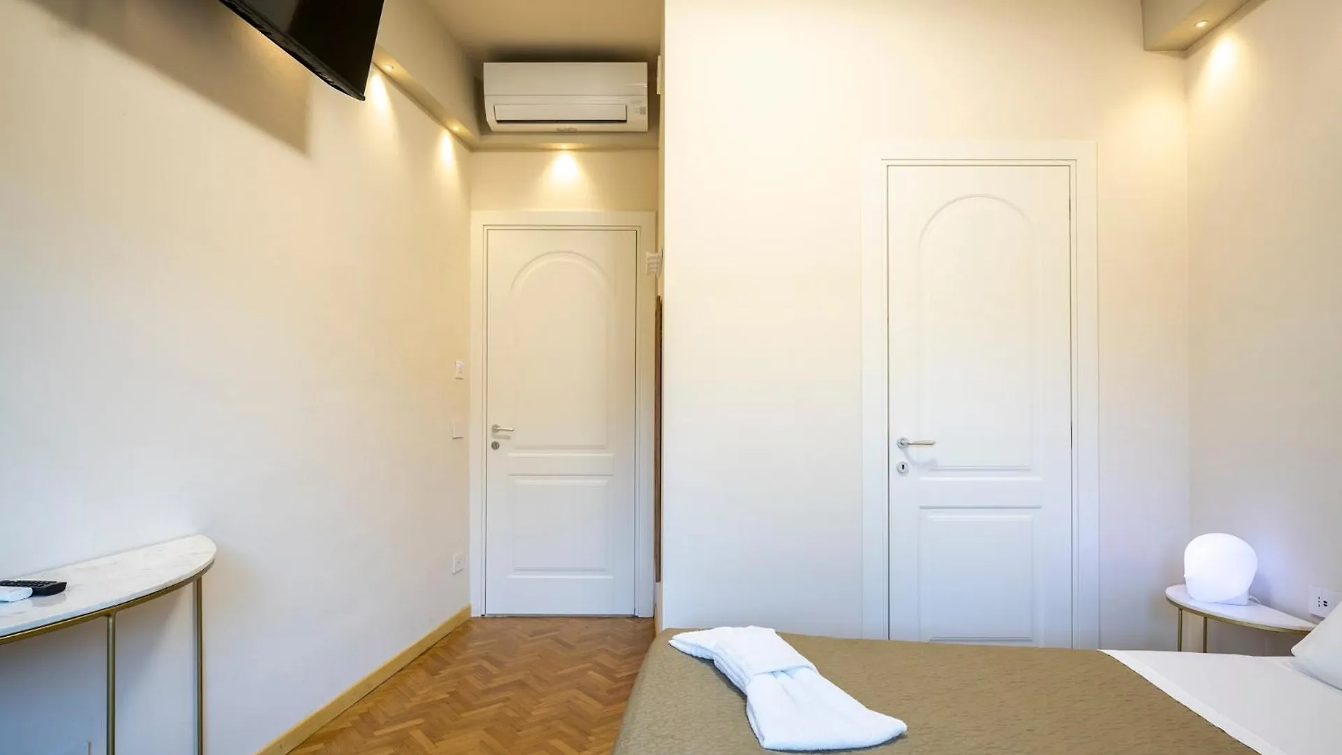 Duomo - Camere Matrimoniali Con Bagno Privato Florenz Gasthof