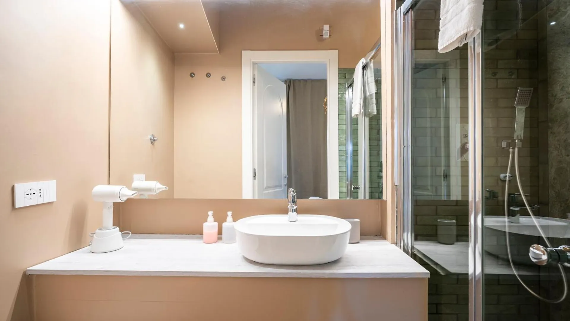 Gasthof Duomo - Camere Matrimoniali Con Bagno Privato Florenz